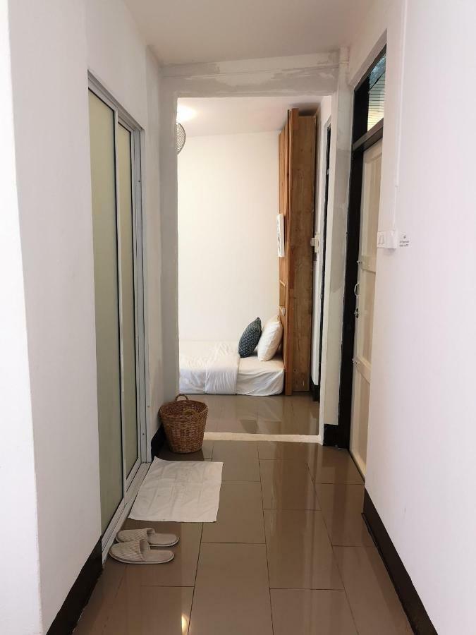 Cozy By Funwahn Bed & Breakfast Чиангмай Екстериор снимка