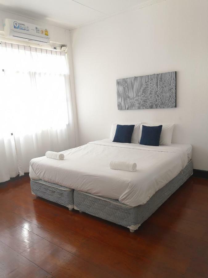 Cozy By Funwahn Bed & Breakfast Чиангмай Екстериор снимка